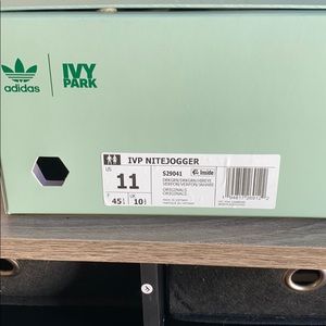 Adidas x Ivy Park Men’s size 11 US